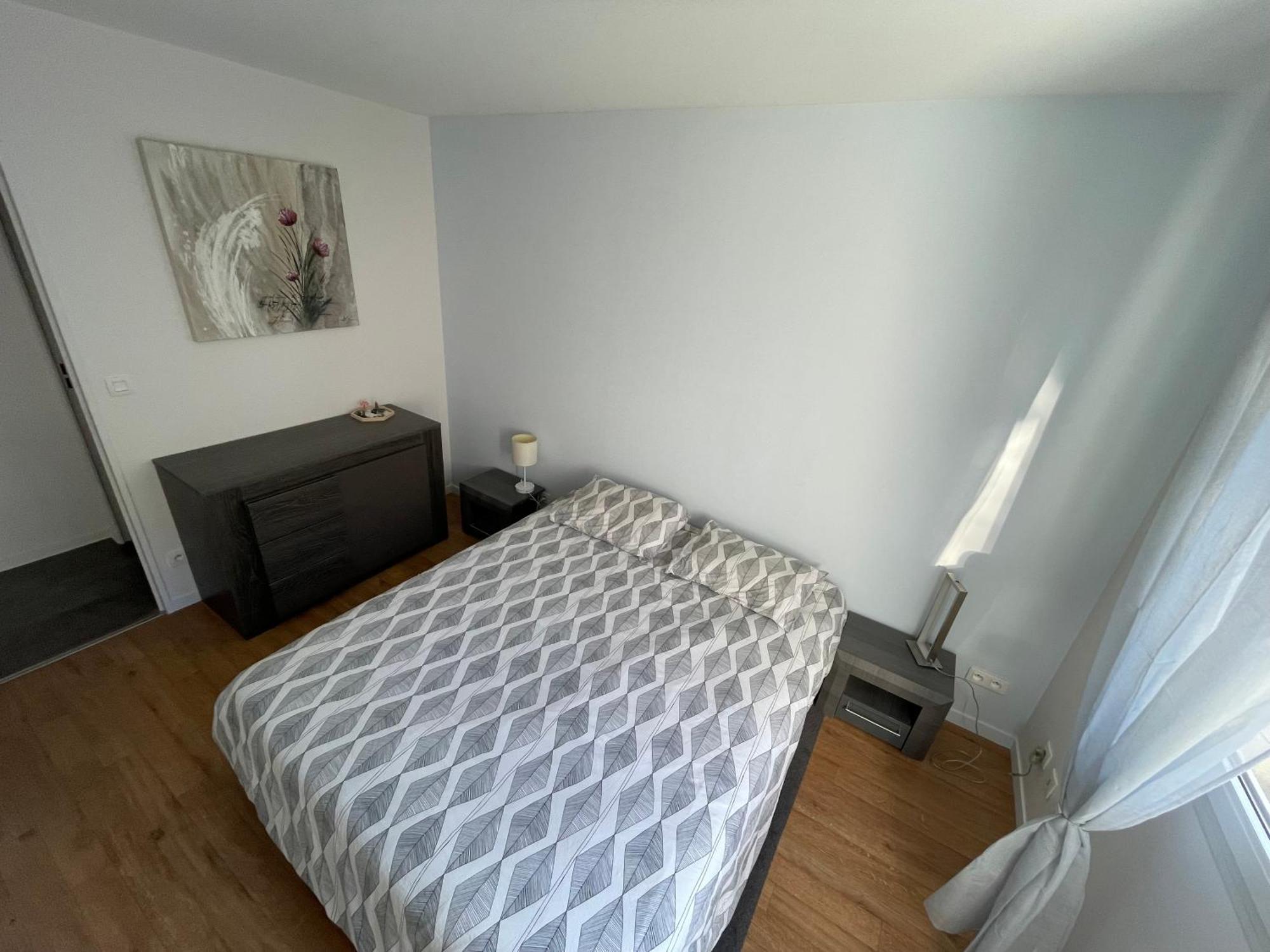 Appartement En Centre Ville 70M2 Reims Exterior photo